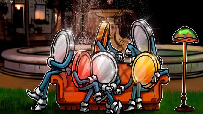 Altcoin Social Media Interest Hits 12-Month Low: Santiment